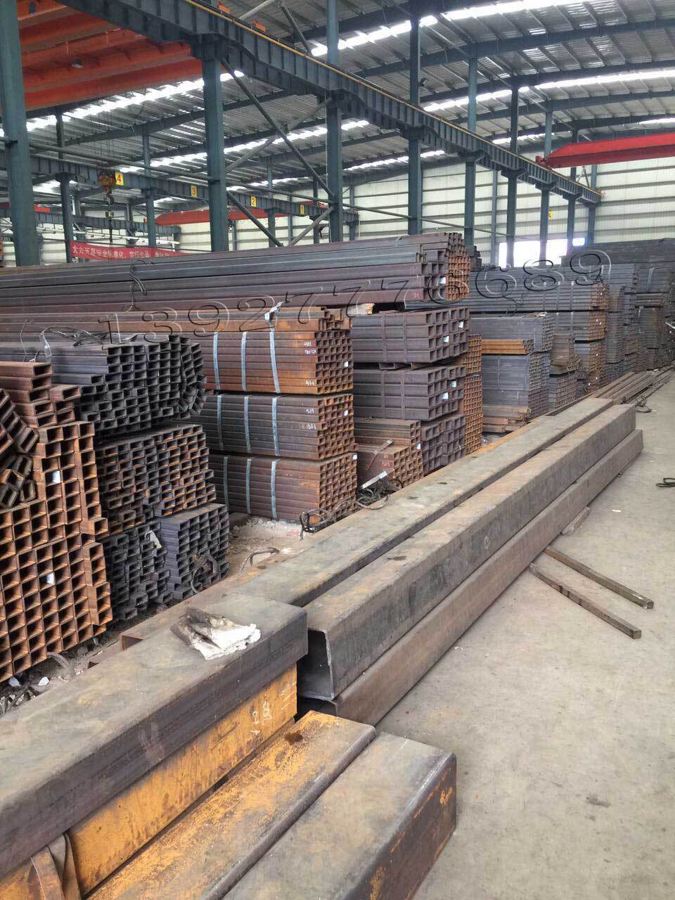 方管廠家生產一般都是多品種生產 方管廠家生產一般都是多品種生產